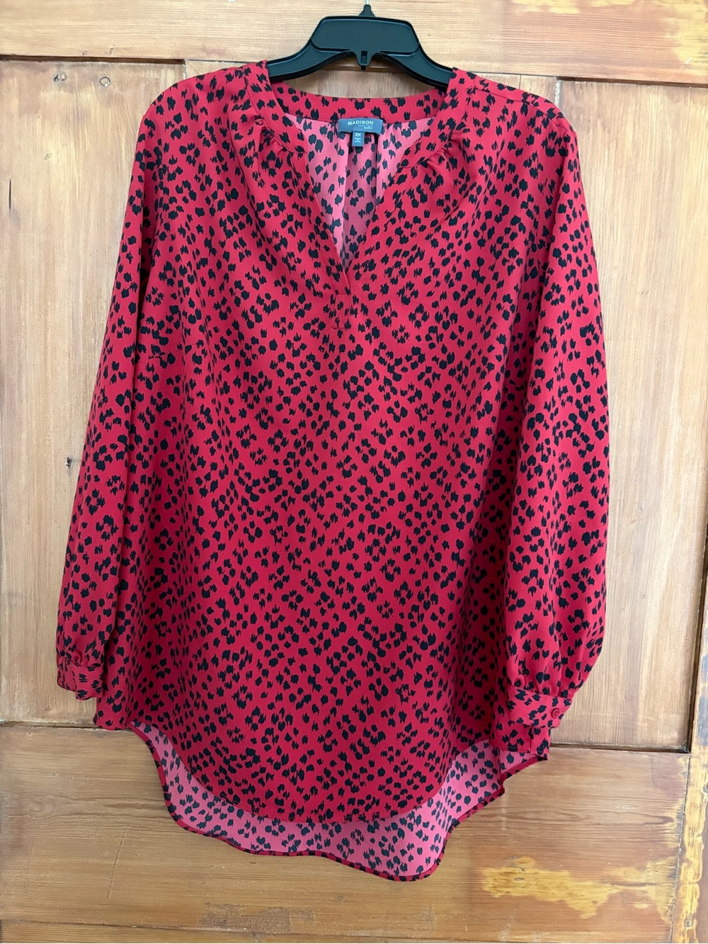 Madison Red and Black Animal Print V-Neck Tunic Blouse Size 2X